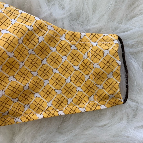 3 for $15 KIDS Fitted fabric face mask reusable - Picture 3 of 10